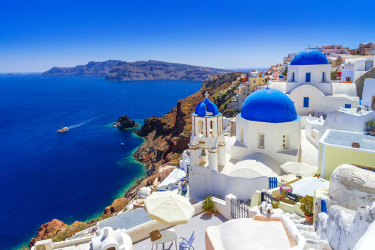 The Ultimate Guide to Greece’s Best Beaches: Sun, Sand, and Sea